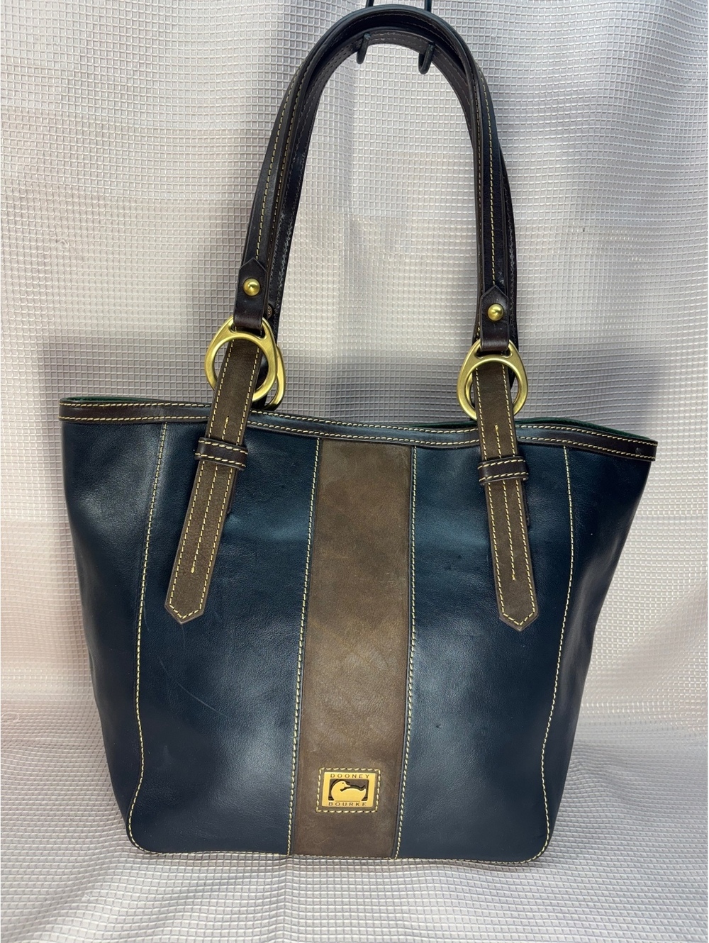 Dooney & Bourke Leather East West Skylar Tote in Navy